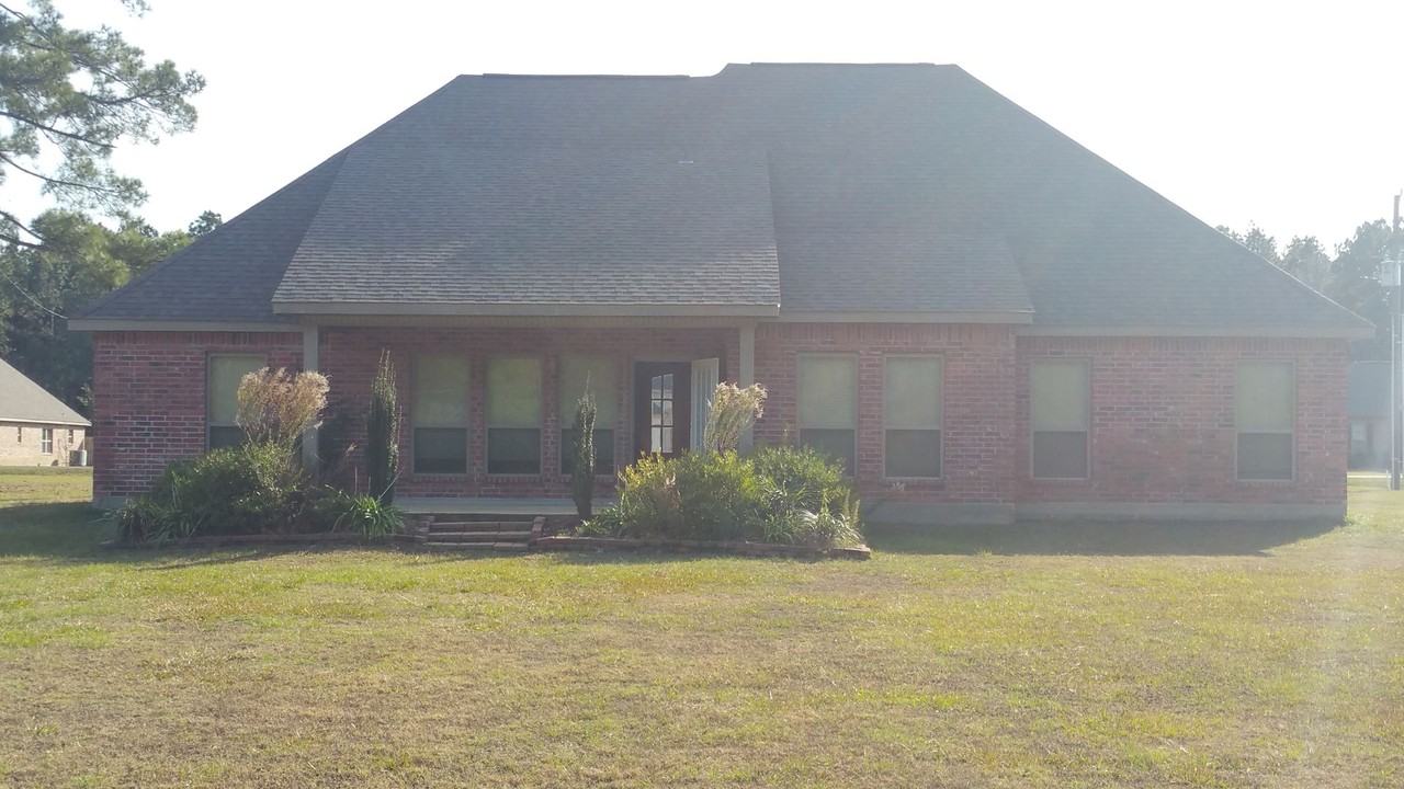 135 Eagle Point Rd - Photo 2 of 20