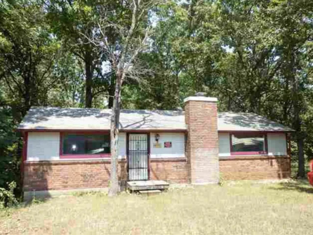 29700 Skyview Dr - Photo 2 of 2