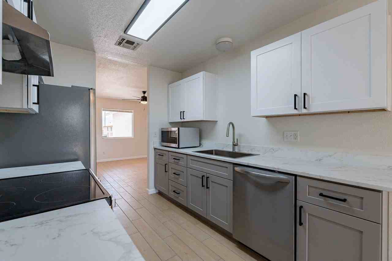 9746 E Sascha St - Photo 4 of 42