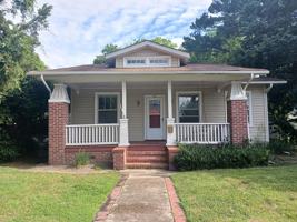 featured image of 305 Old Point Ave