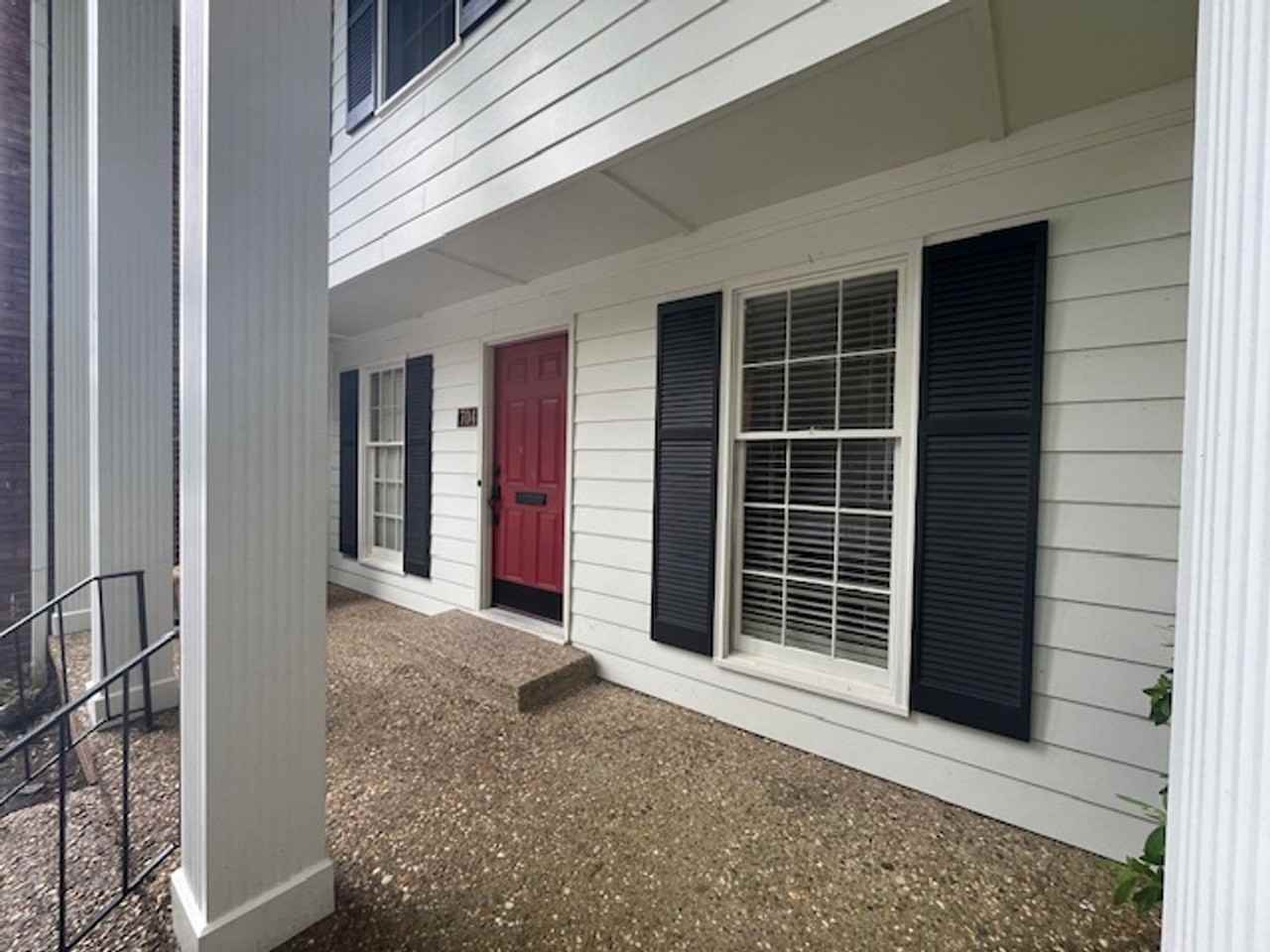 2805 Foxcroft Rd #704 - Photo 5 of 43