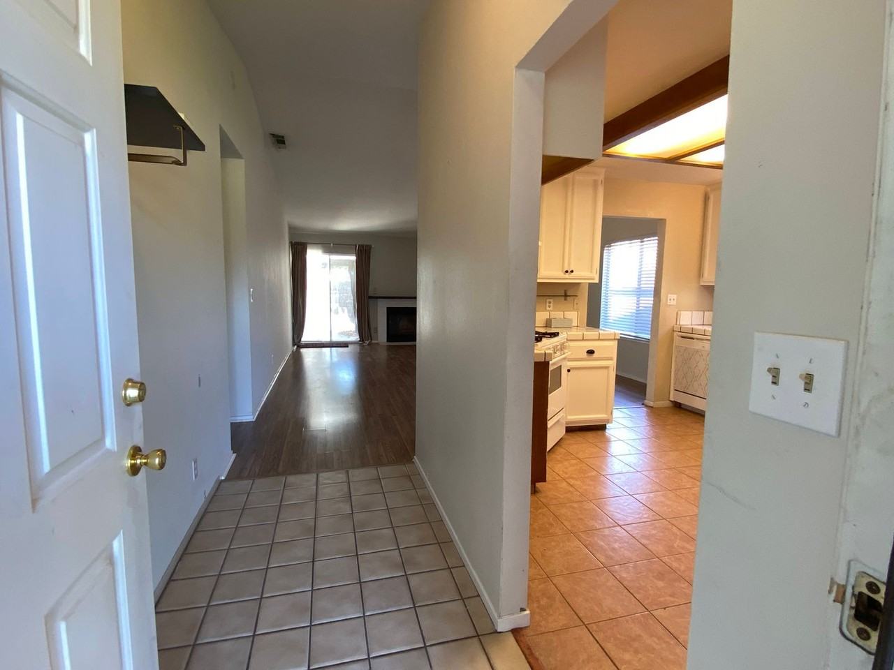 1307 Guting Dr - Photo 2 of 21