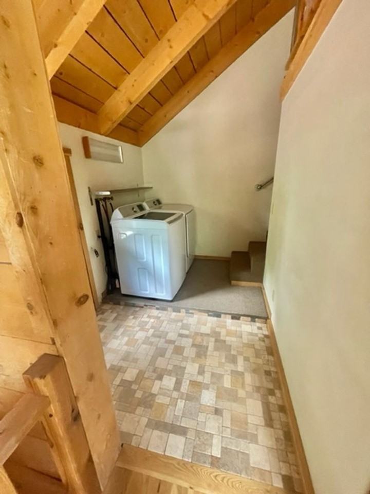 251 Pagosa St Unit D - Photo 5 of 9