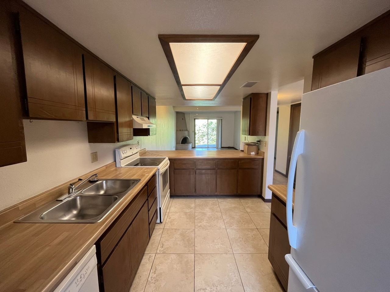 130 Castle Rock Rd #85 - Photo 5 of 17