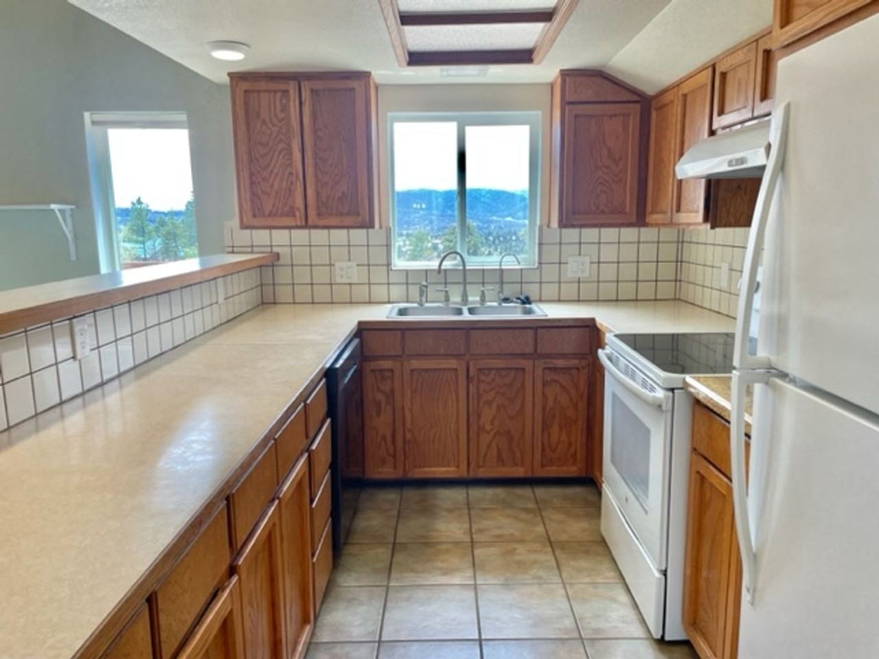 539 Stevens Cir - Photo 6 of 19