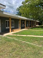 featured image of 809 Shadowrock Dr