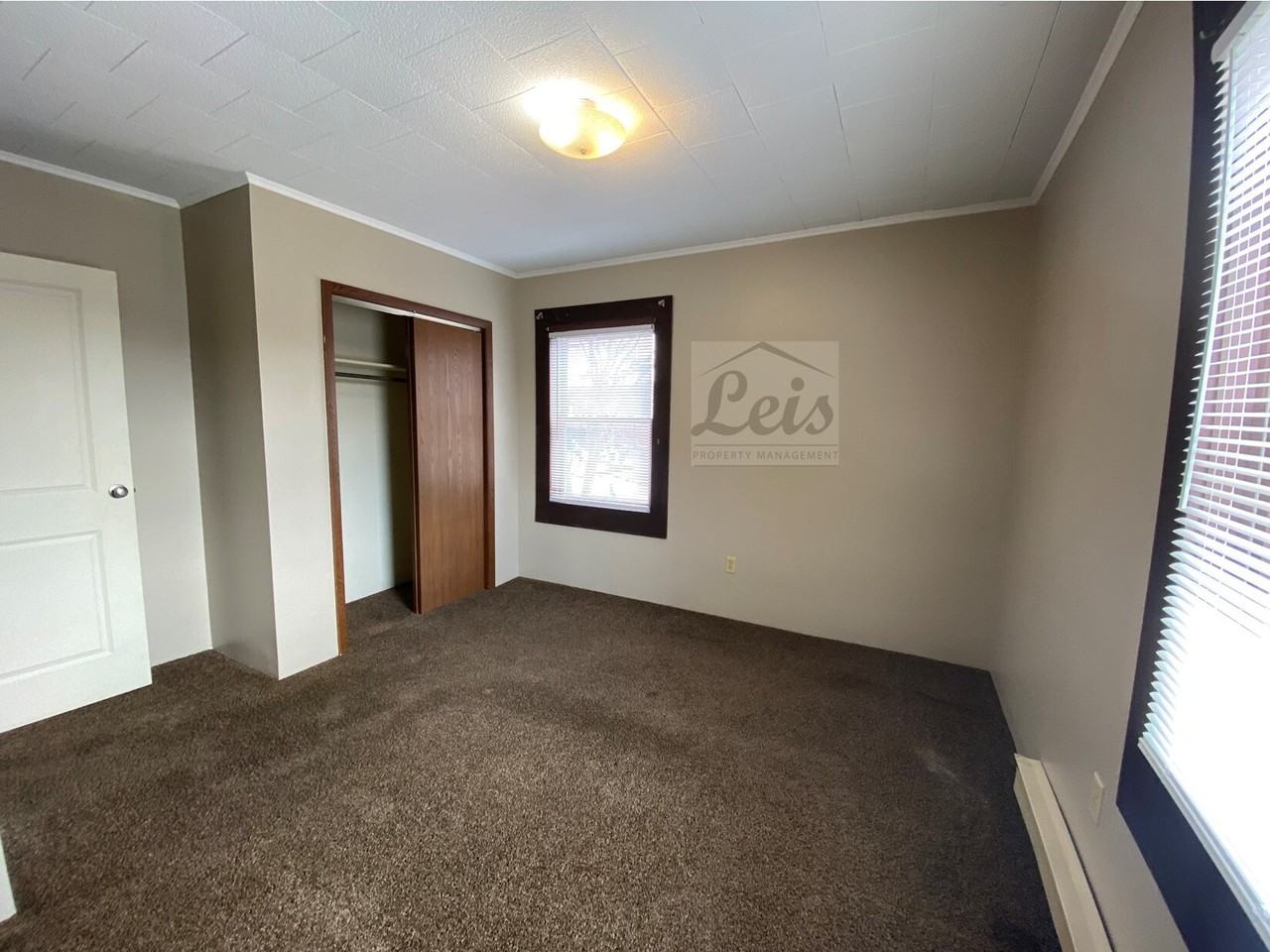 38 West Main Street - Photo 3 of 9