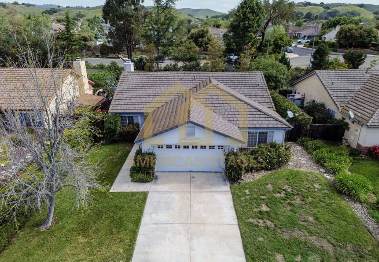 457 Farmland Drive - Photo 3 of 27