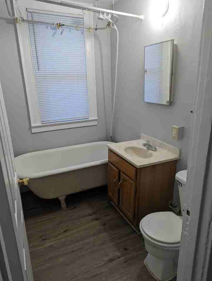 206-208 Hamilton Street - Photo 3 of 9