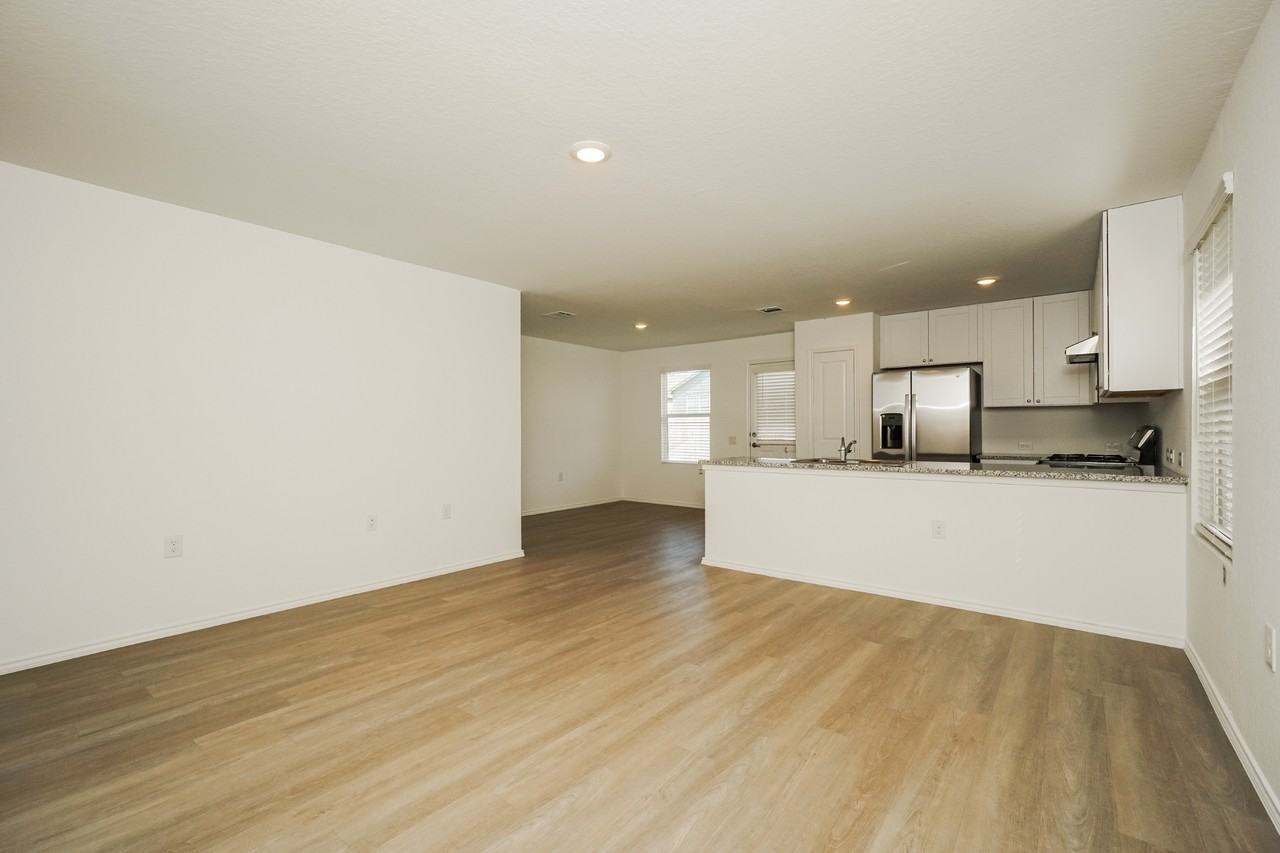 11918 Cink Dr - Photo 7 of 26