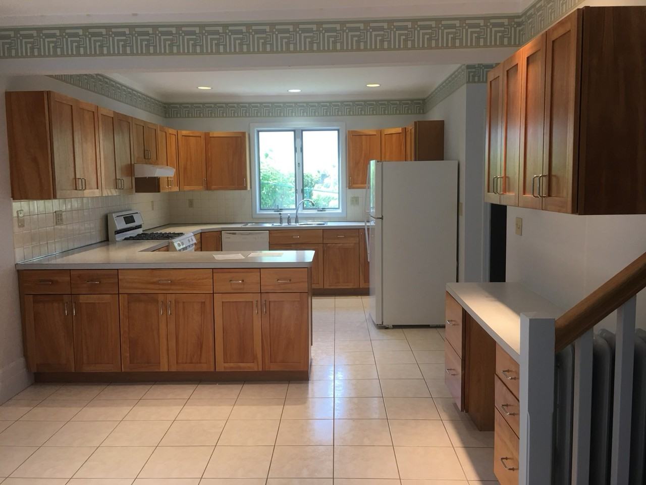 1 Perth Rd - Photo 3 of 16