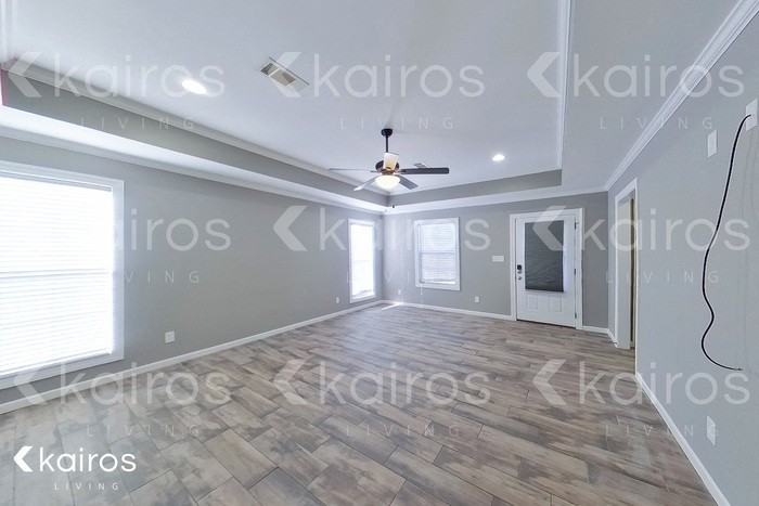 107 White Water Ln - Photo 2 of 19