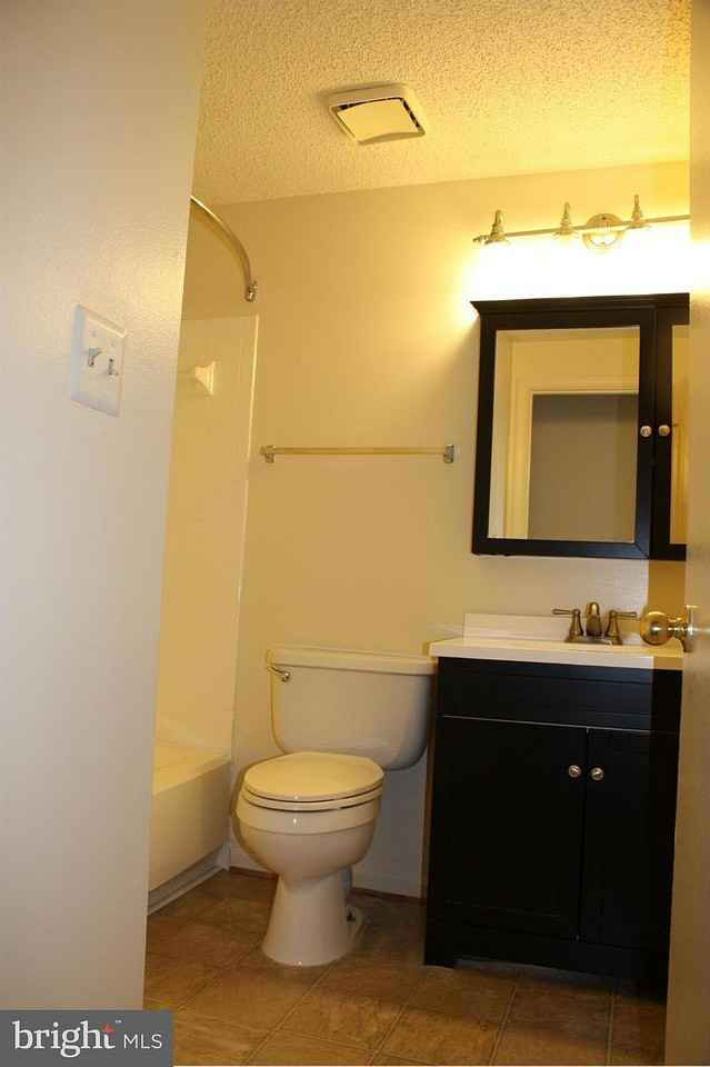 804 Chadwick Cir #NA - Photo 2 of 20