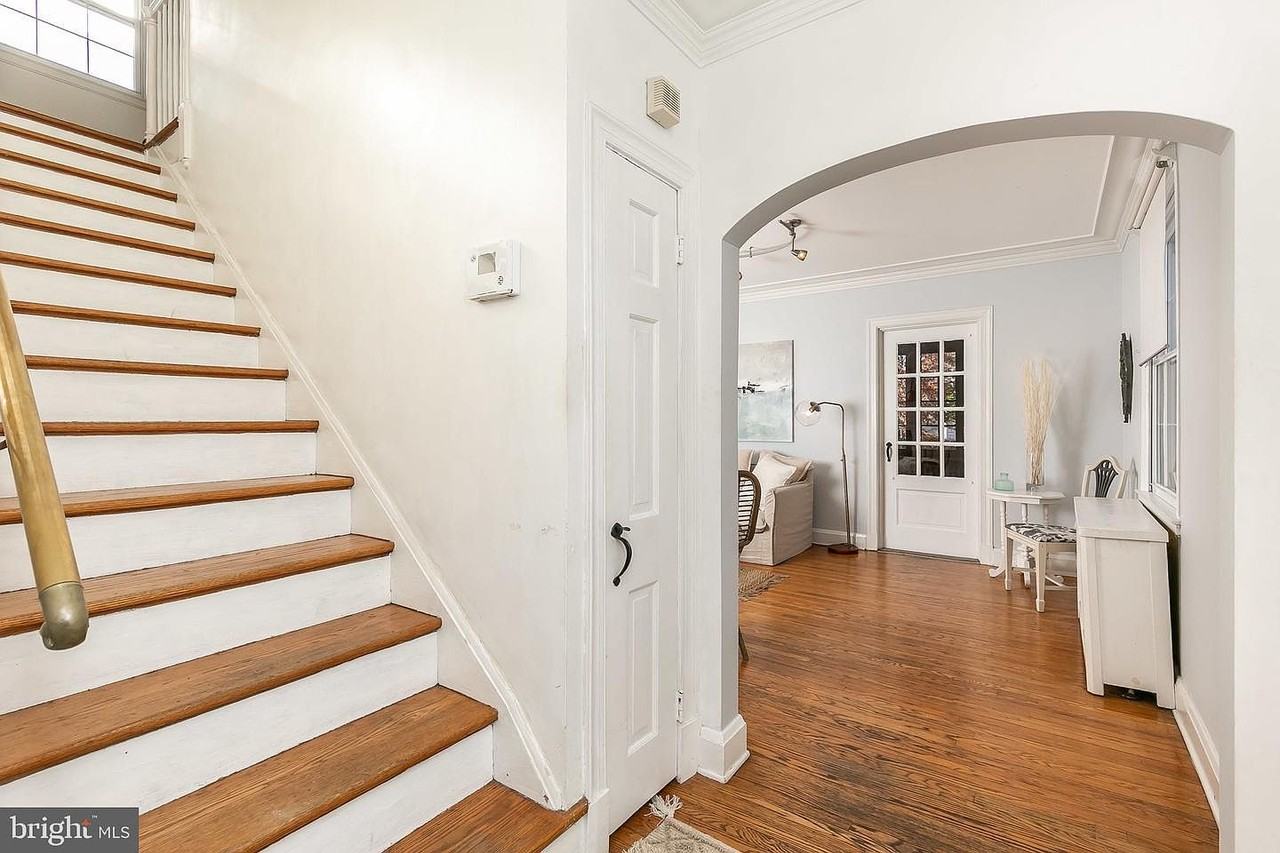 2803 Manhattan Ave #NA - Photo 2 of 17