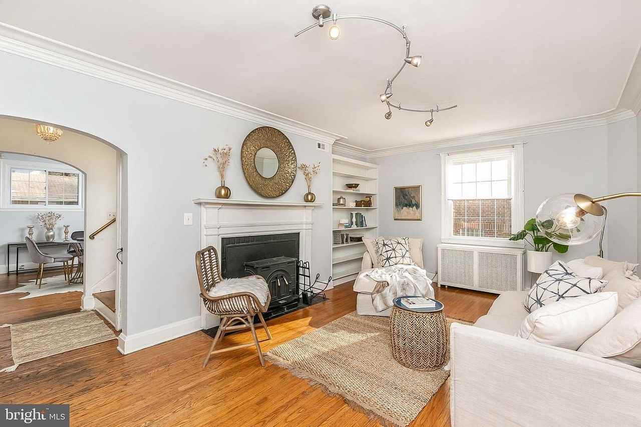 2803 Manhattan Ave #NA - Photo 3 of 17