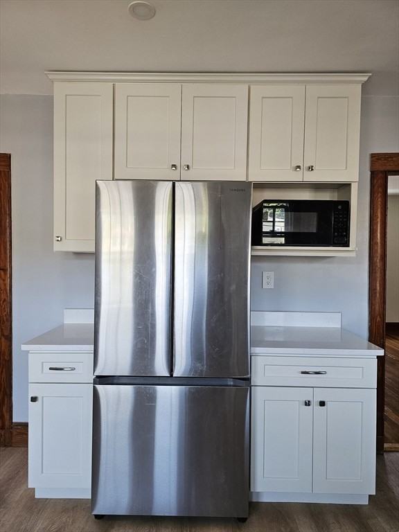 9 Grossman St #9 - Photo 3 of 11
