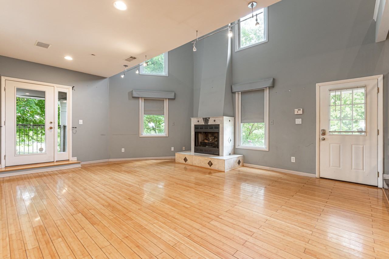 1206 Piedmont Ave Ne #3 - Photo 3 of 23