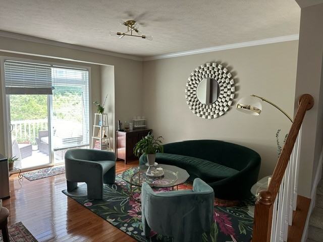 3708 Sun Pl - Photo 5 of 13