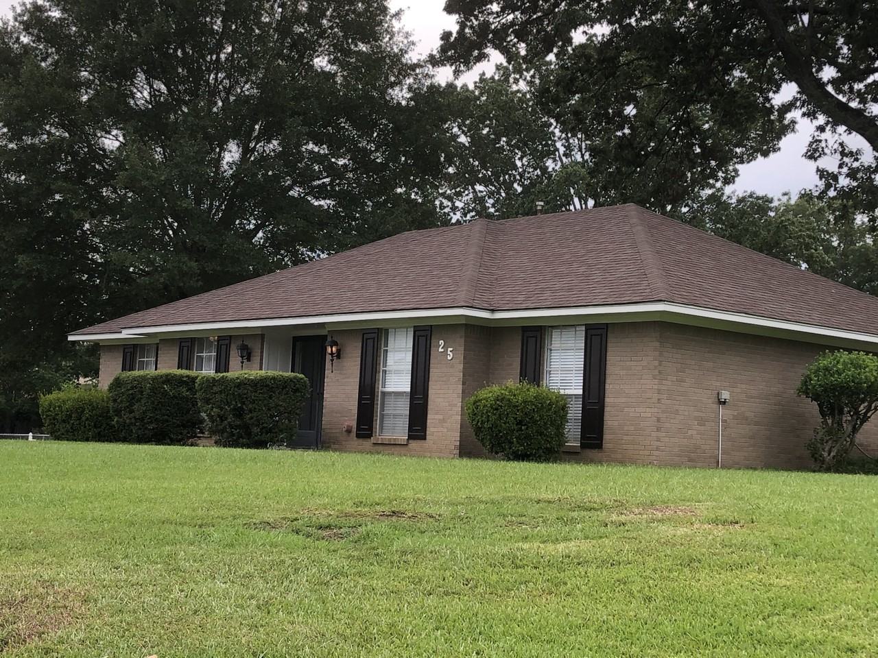 25 Woodgate Dr #NA - Photo 2 of 14