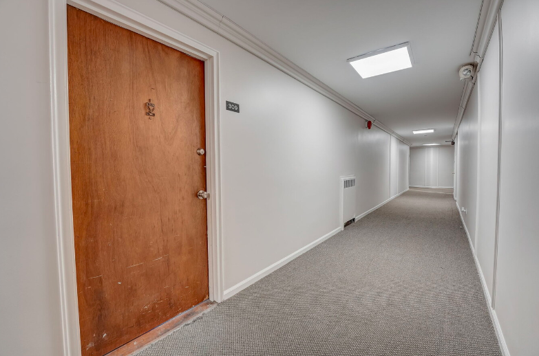 865 Lower Ferry Rd - Photo 3 of 15