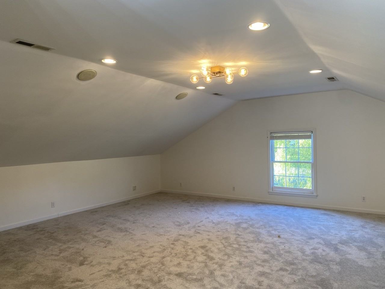 6328 Laurelwood Dr #NA - Photo 6 of 16