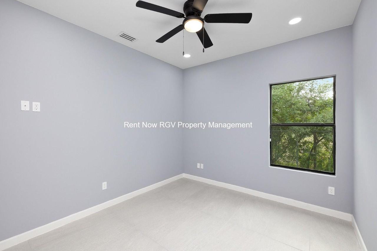 1216 West Harrison Avenue #2 - Photo 7 of 14