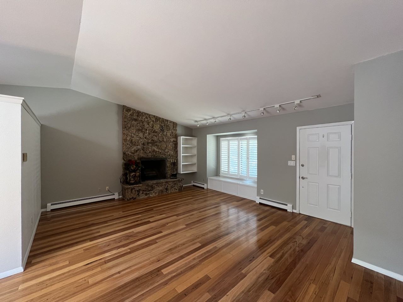 106 Bobcat Ct #NA - Photo 5 of 30