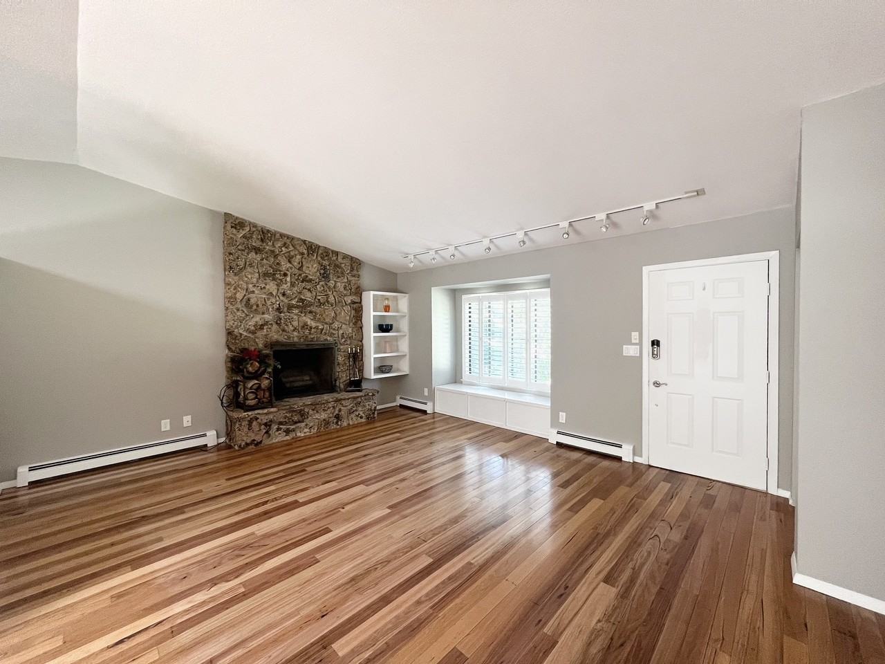 106 Bobcat Ct #NA - Photo 7 of 30