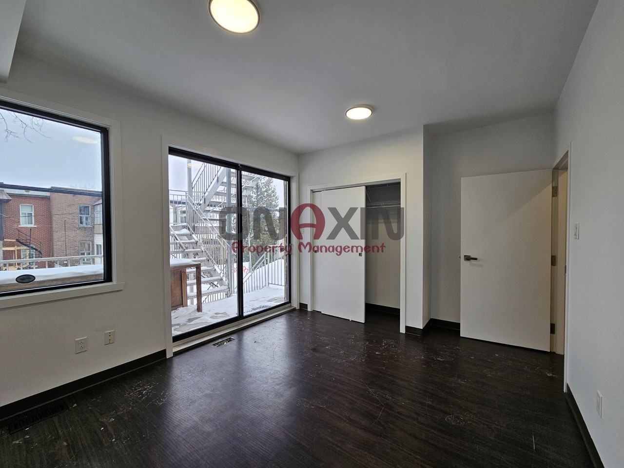 5855 Avenue du Parc - Photo 6 of 22