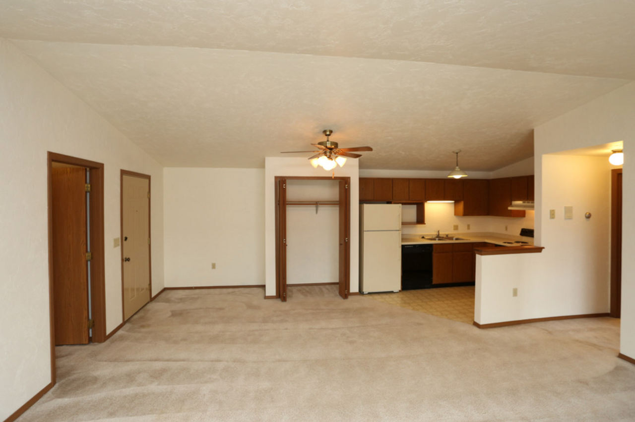 Koslo Park - Photo 4 of 27