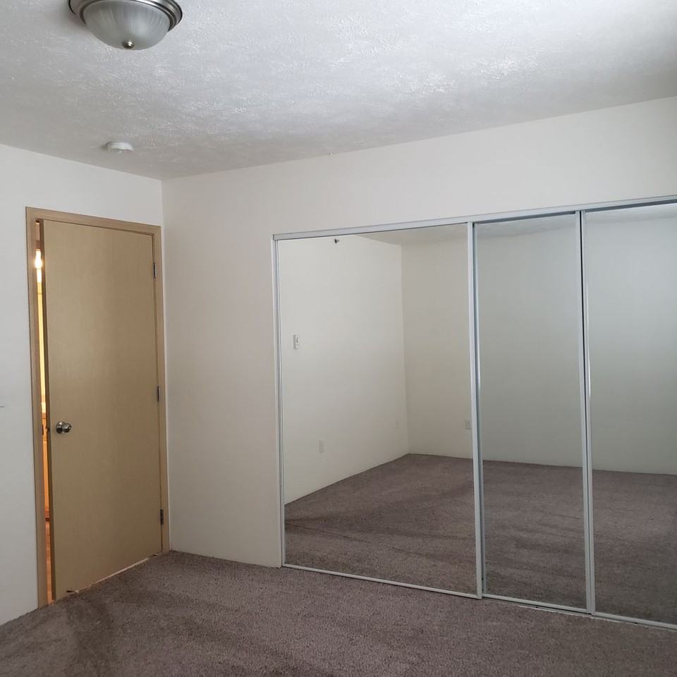 Deerfield - Photo 2 of 49