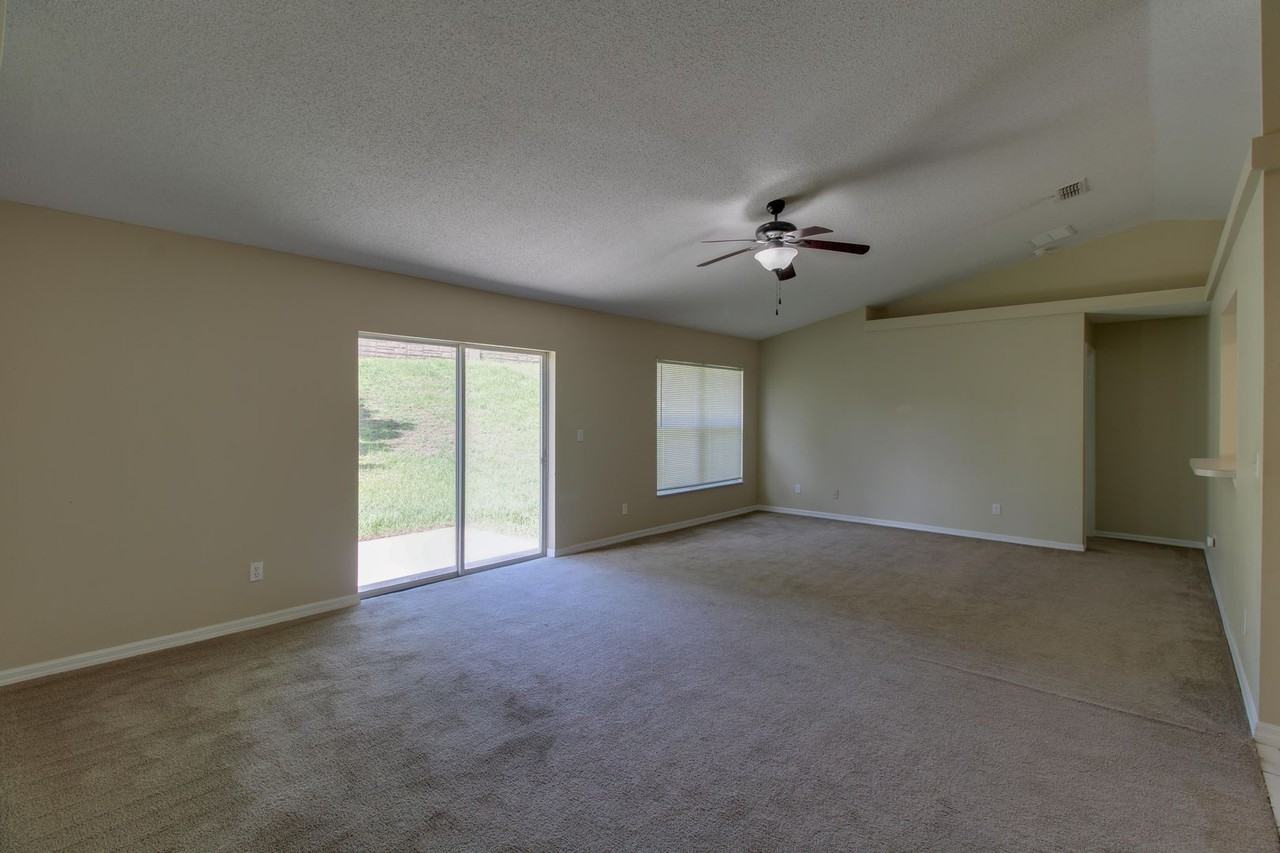 13118 Pinyon Dr - Photo 3 of 13