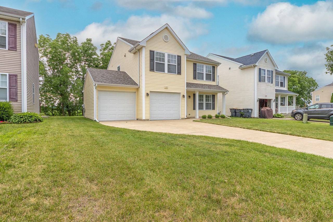 1229 Odell Farm Ln - Photo 2 of 24