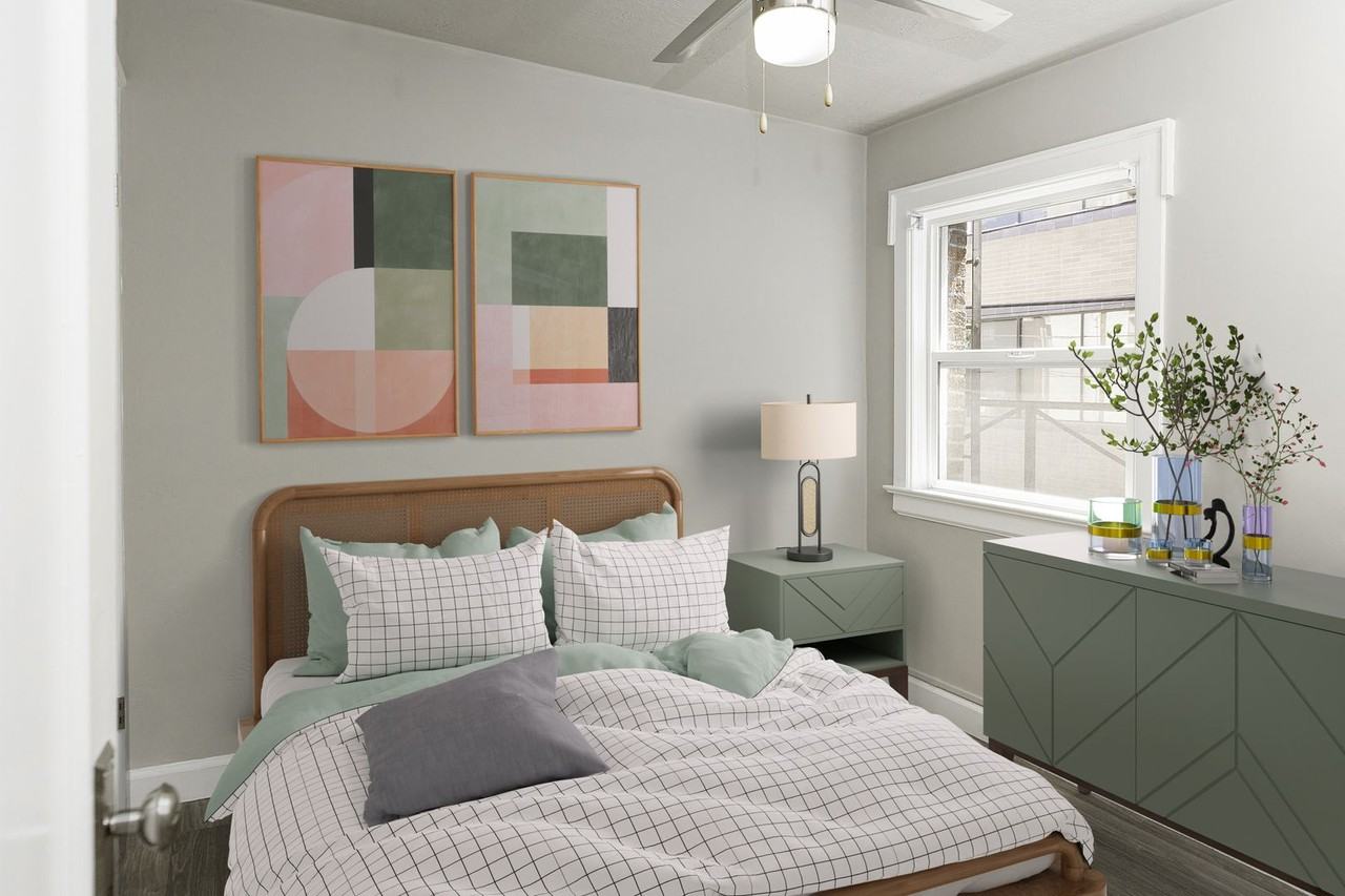 335 S 200 E - Photo 3 of 12