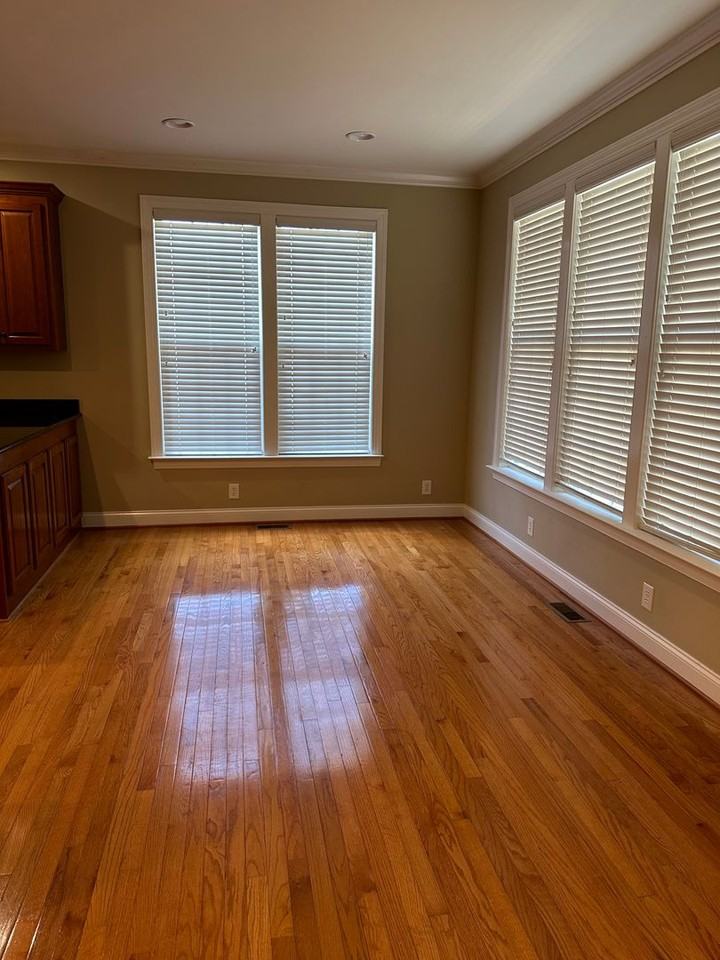 340 Clearwater Hbr - Photo 6 of 22
