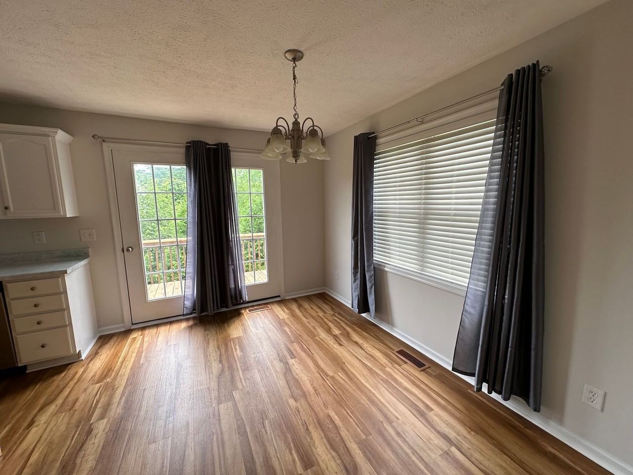 257 Northwynd Cir - Photo 5 of 21