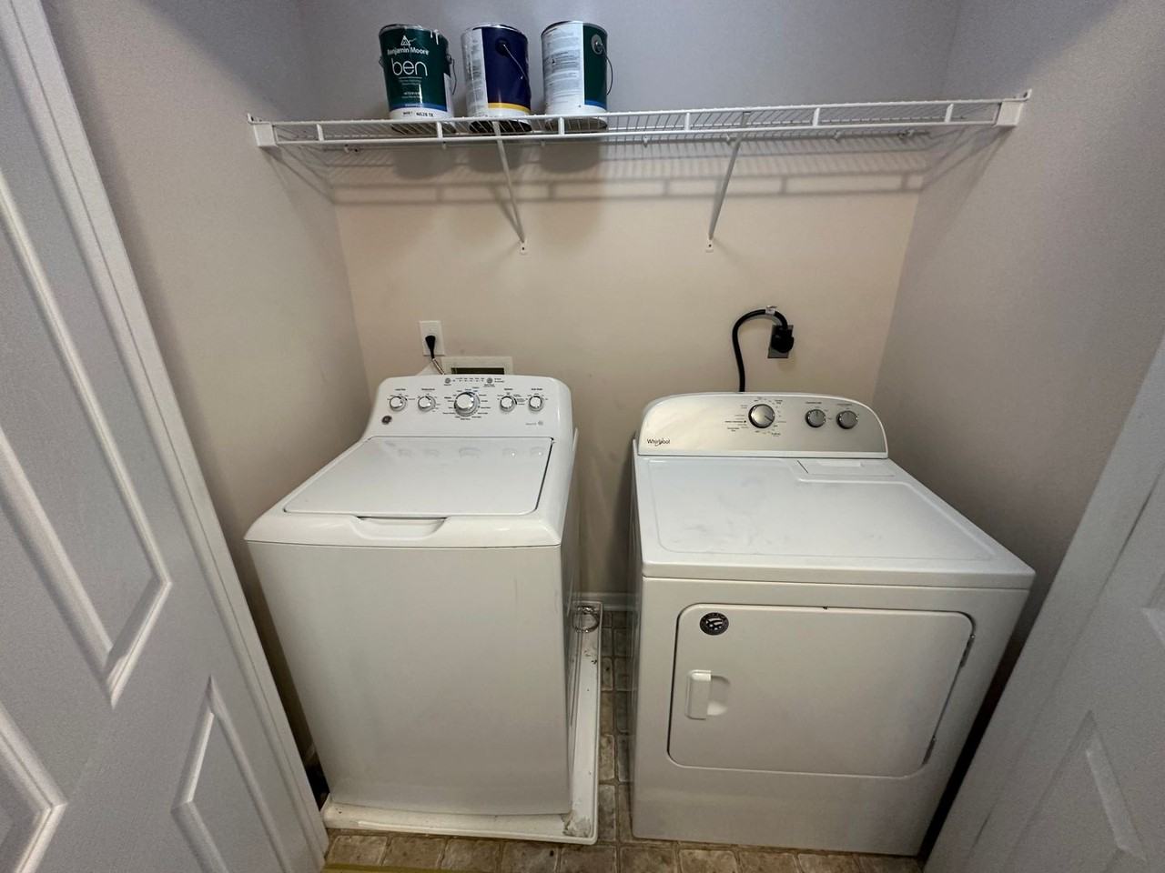 257 Northwynd Cir - Photo 4 of 40