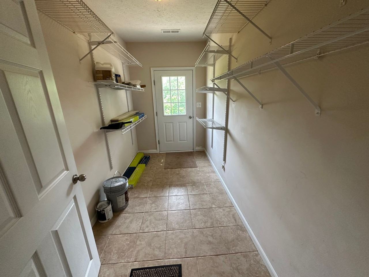 257 Northwynd Cir - Photo 6 of 40