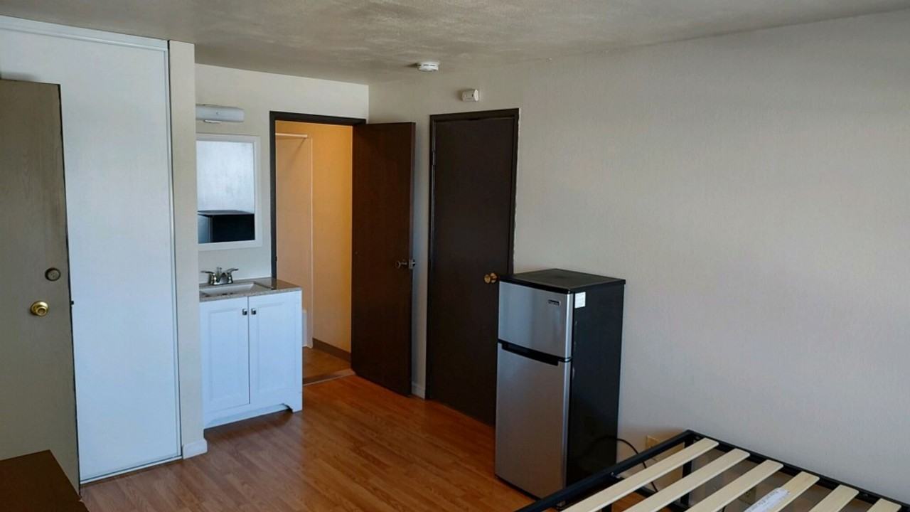 Taylor Park Commons - Photo 3 of 5