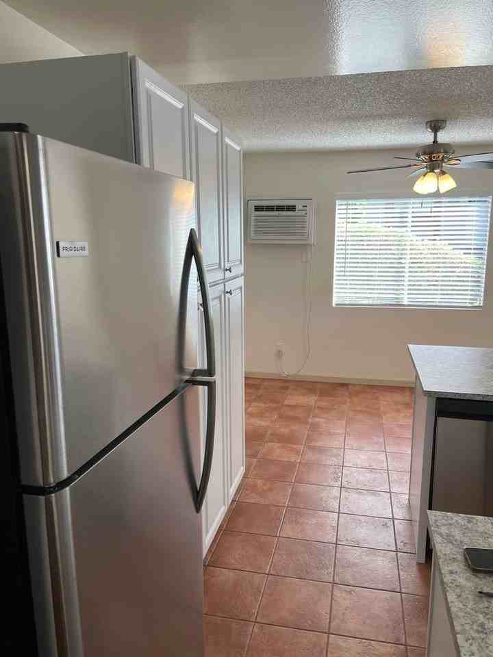 5462 Adobe Falls Rd #4 - Photo 7 of 24