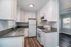 featured image of 3970 Florida Street