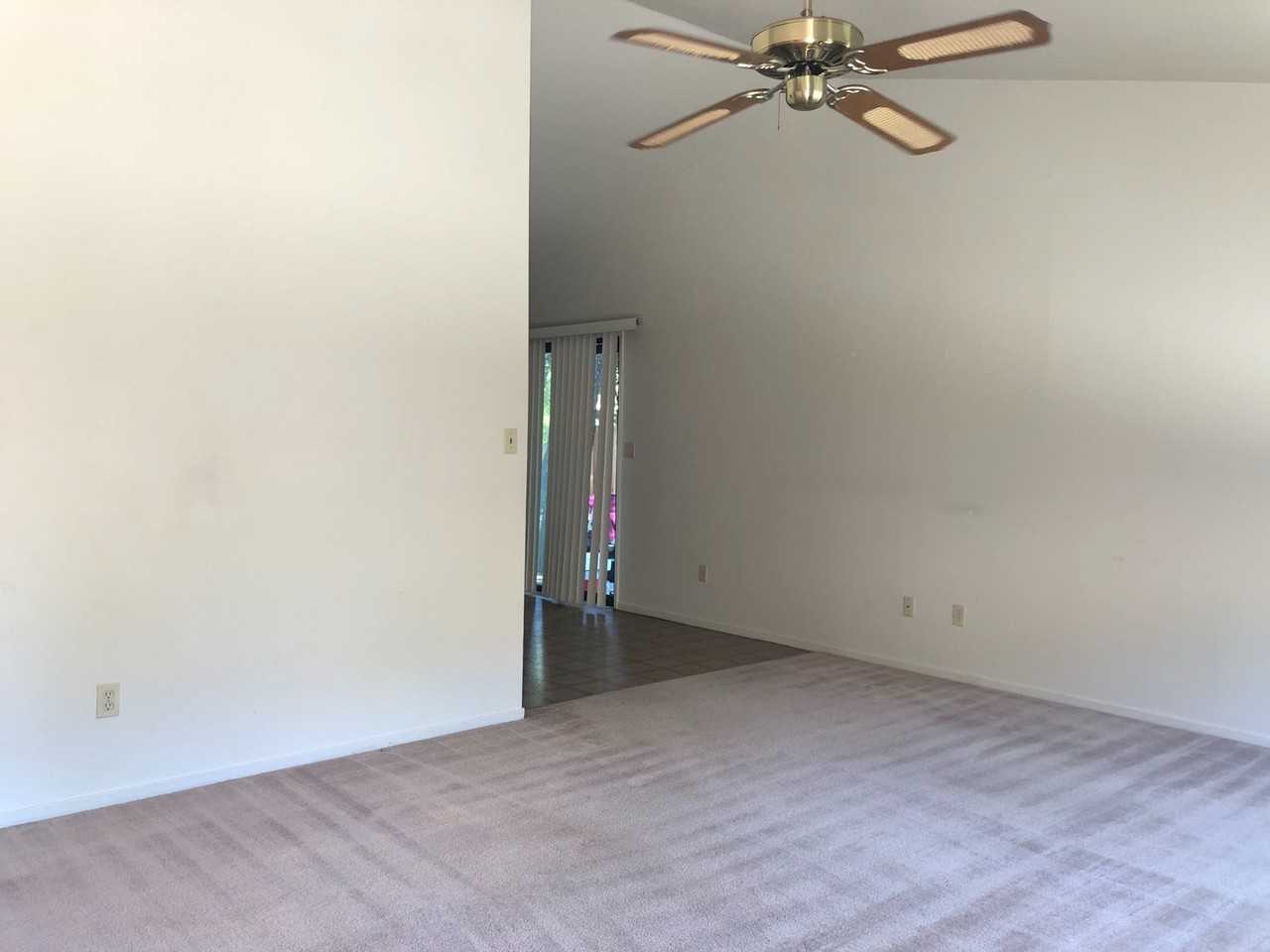 C-R117-R123NW - Photo 3 of 4