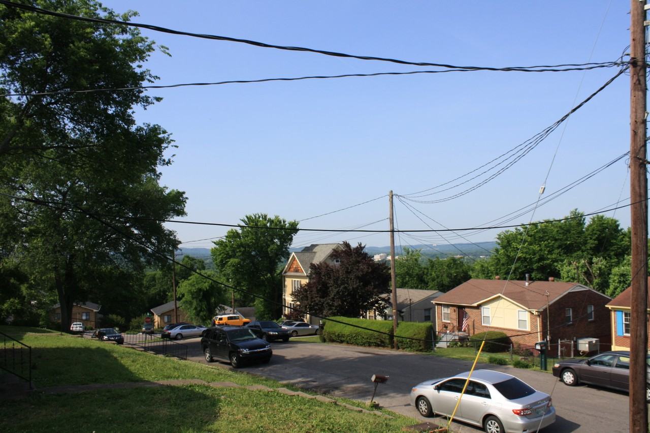 250 35th Ave N - Photo 2 of 14