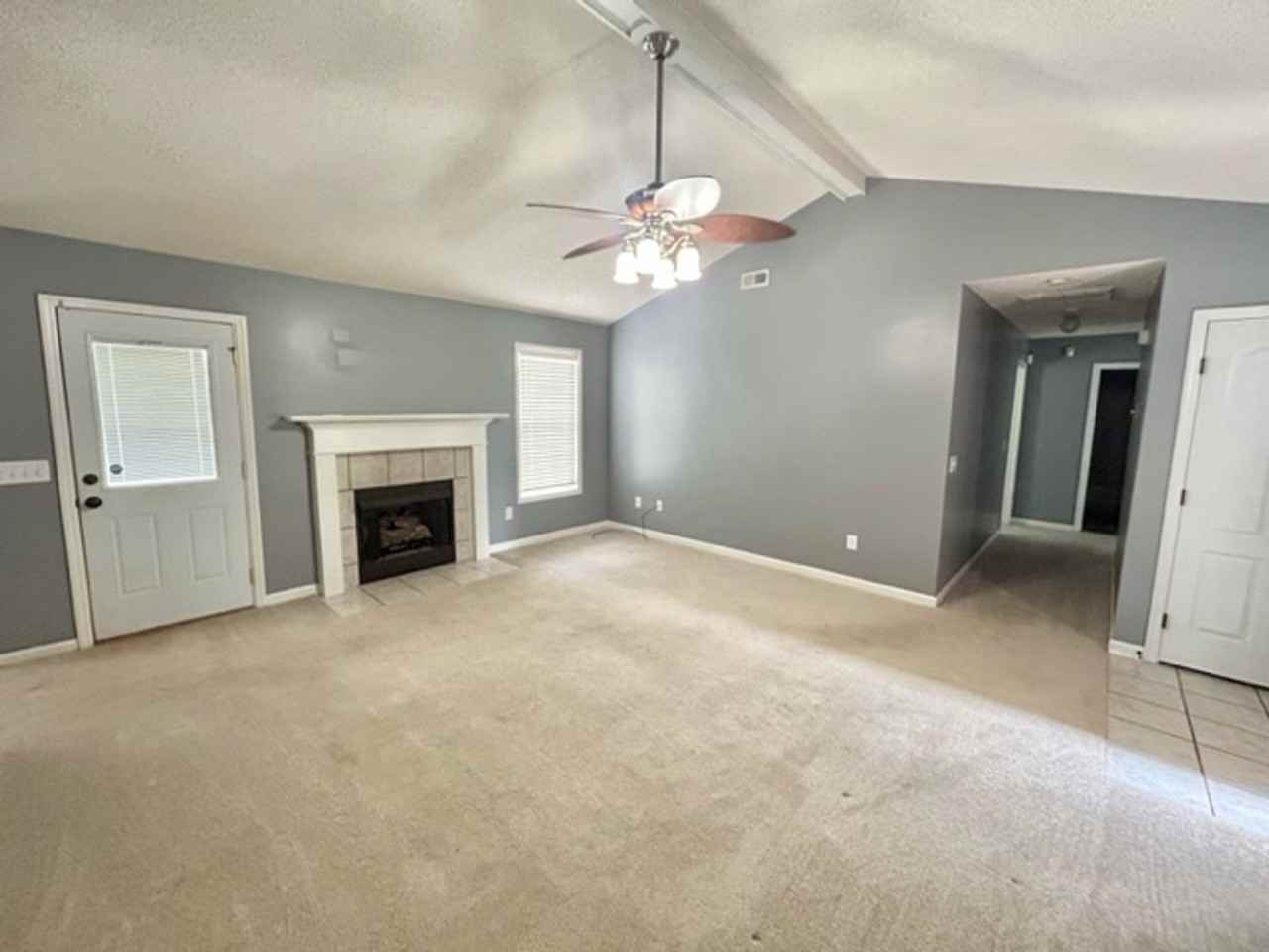 4429 Maysville Rd Ne - Photo 5 of 24