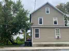 featured image of 541 W End Ave