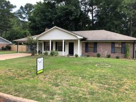 2202 Holly Hill Dr - Photo 1 of 1