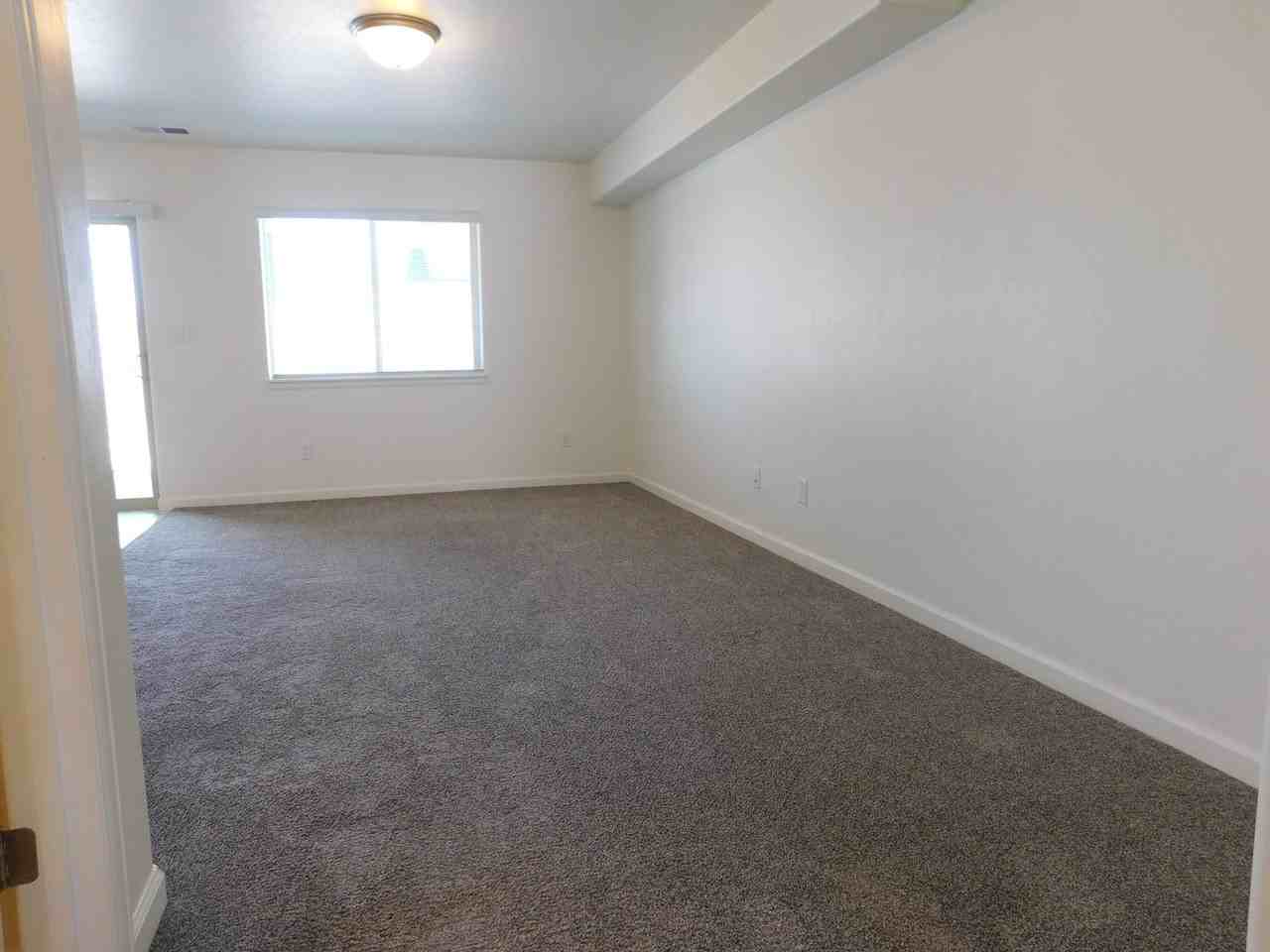 654 Trinity Way #C - Photo 3 of 13
