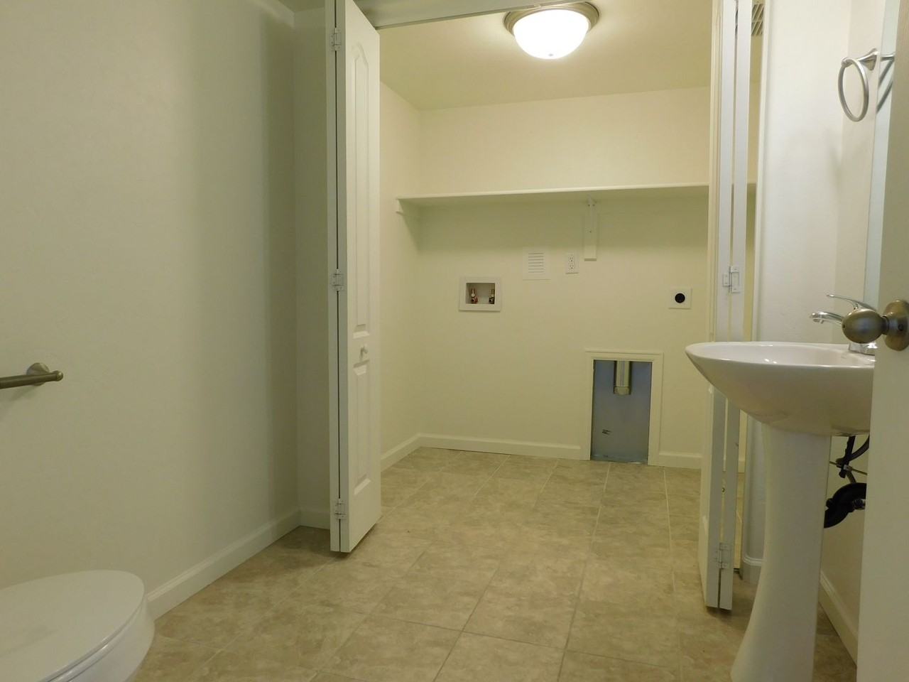 654 Trinity Way #C - Photo 6 of 13