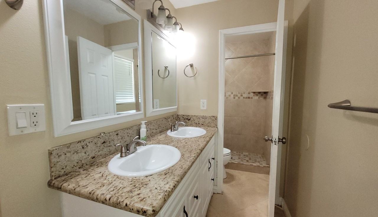 1253 Joshua St - Photo 7 of 20