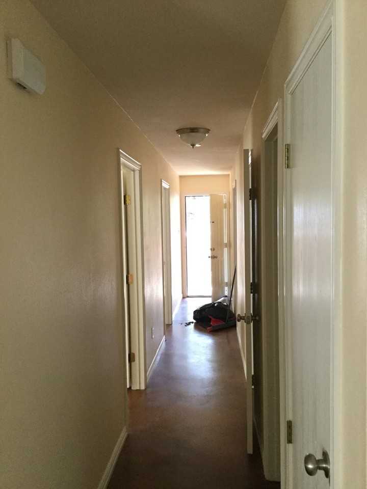 1010 Jameson St - Photo 5 of 5